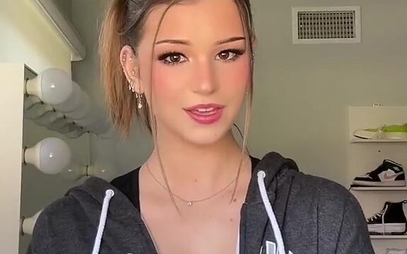 Brooke Monk!! Sexy on bedroom