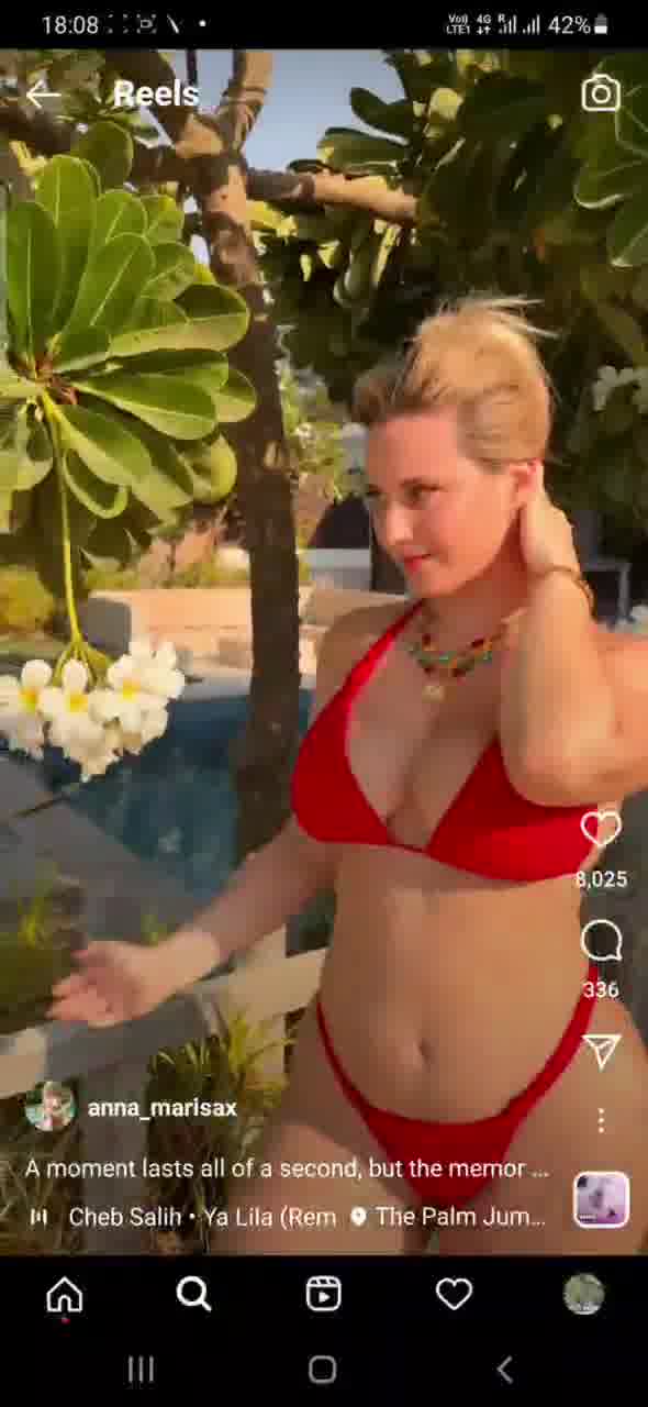 Anna Marisa – Sexy with erotic body…