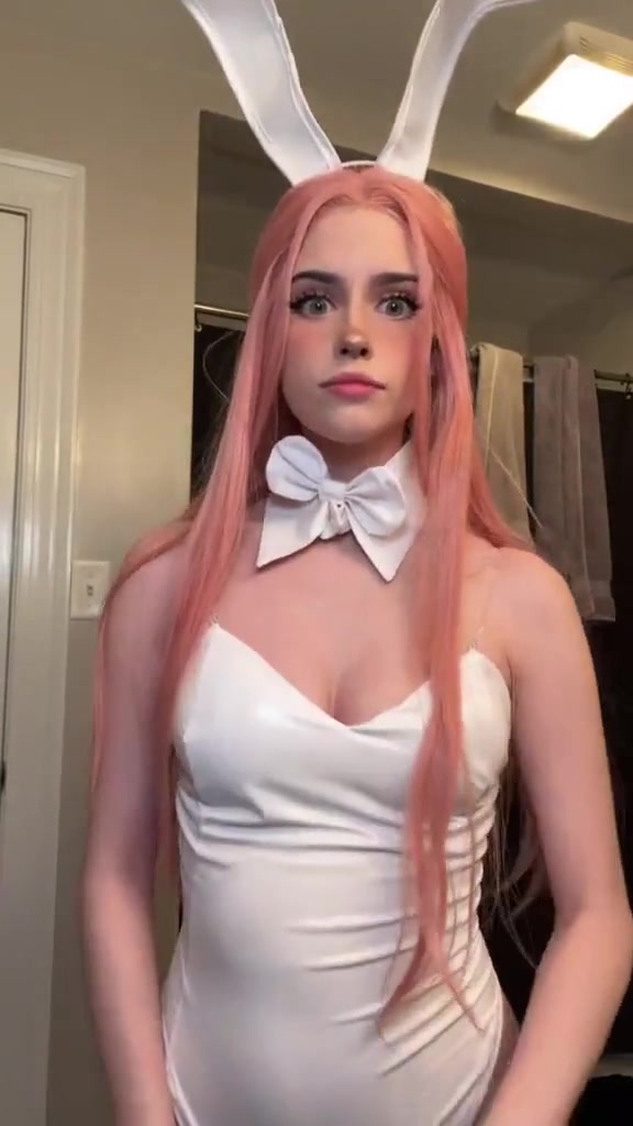 Soogsx slutty bunny…
