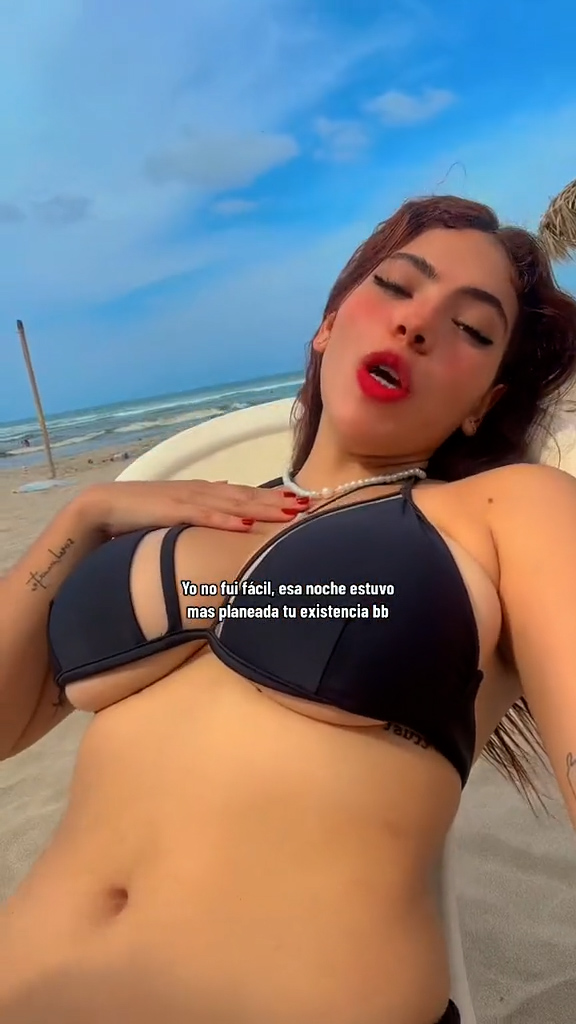 Dana Valentina nude show tits sexy – video new