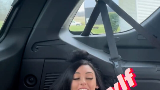Indiana Mylf naked pussy play!!! So hot